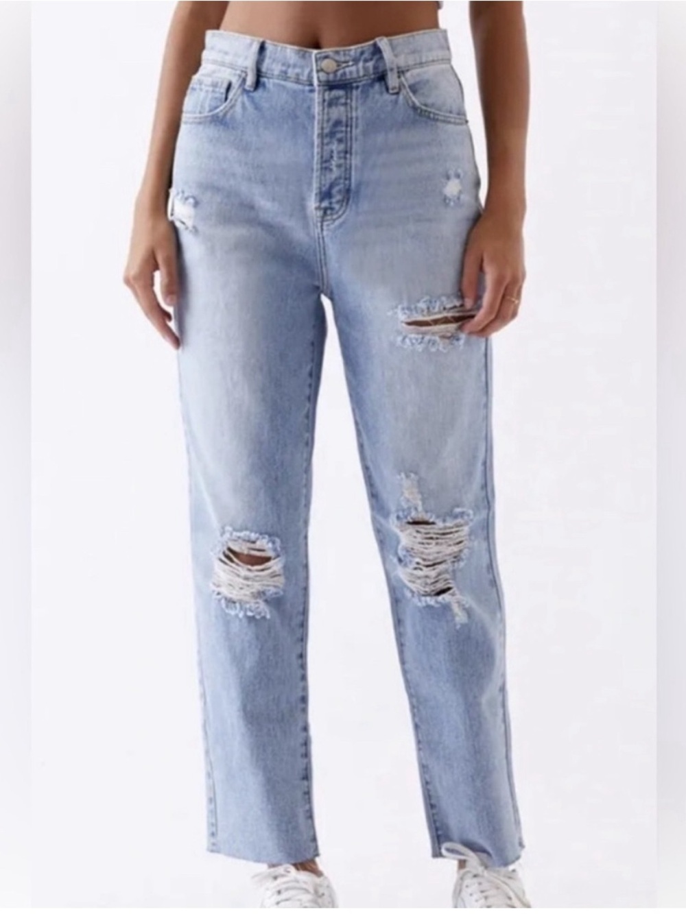 PacSun High Rise Straight Distressed 90’s Butter Mom Jeans Size 26